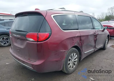 2018 Chrysler Pacifica Touring L из США, поврежденный, VIN 2C4RC1BG6JR204081